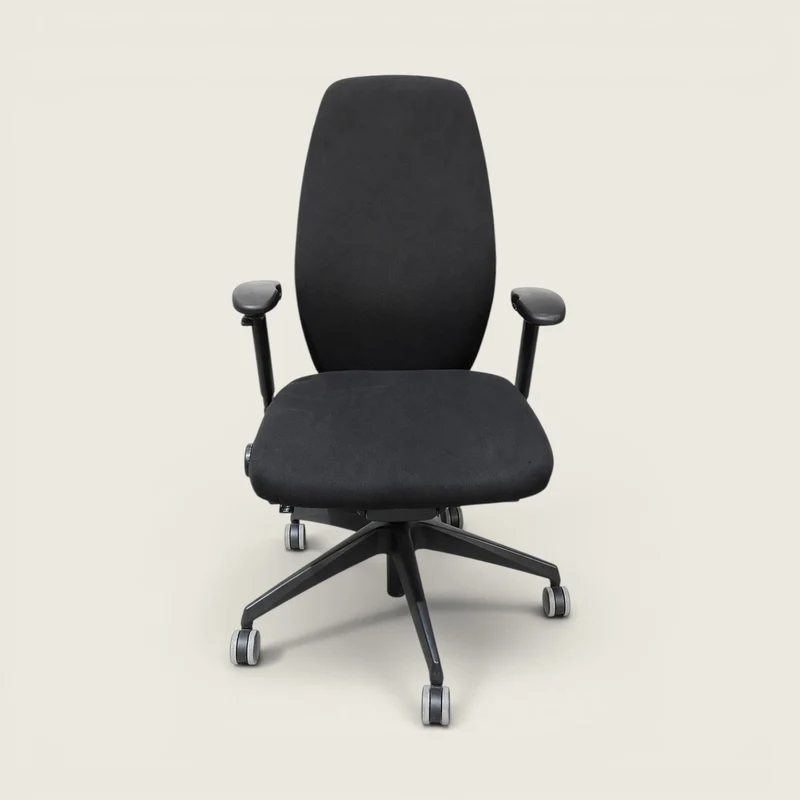 Posturite: Task Chair in Black - Refurbished - Office Chairs