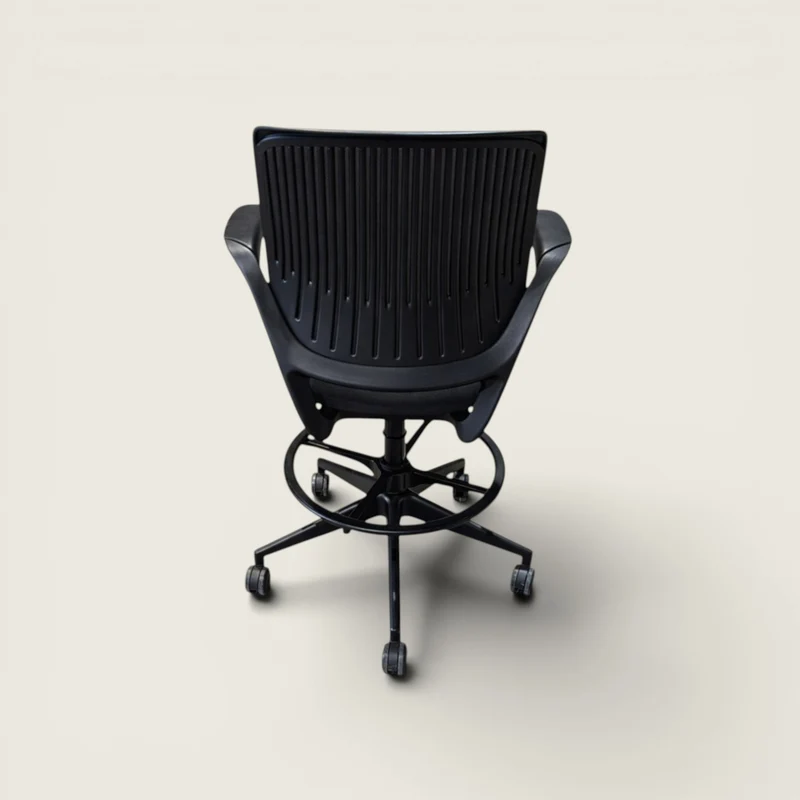 Steelcase: Cobi Draughtsman Chair in black - Refurbished