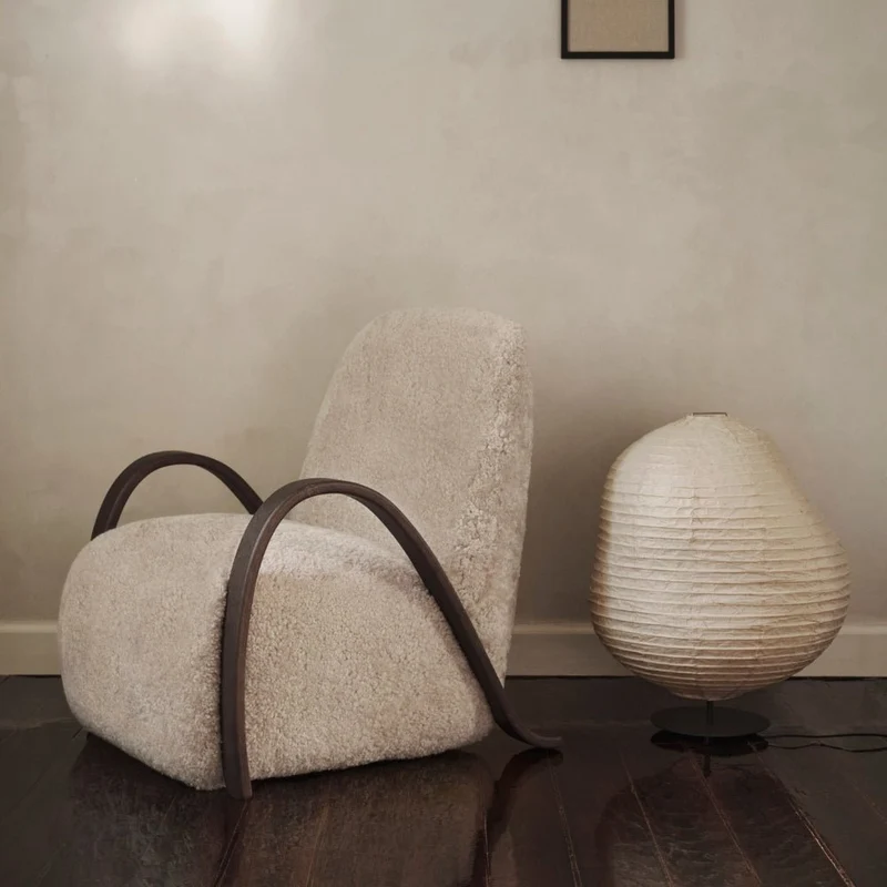 Lounge Chair Buur, Sheepskin Moonlight - Sessel von ferm LIVING