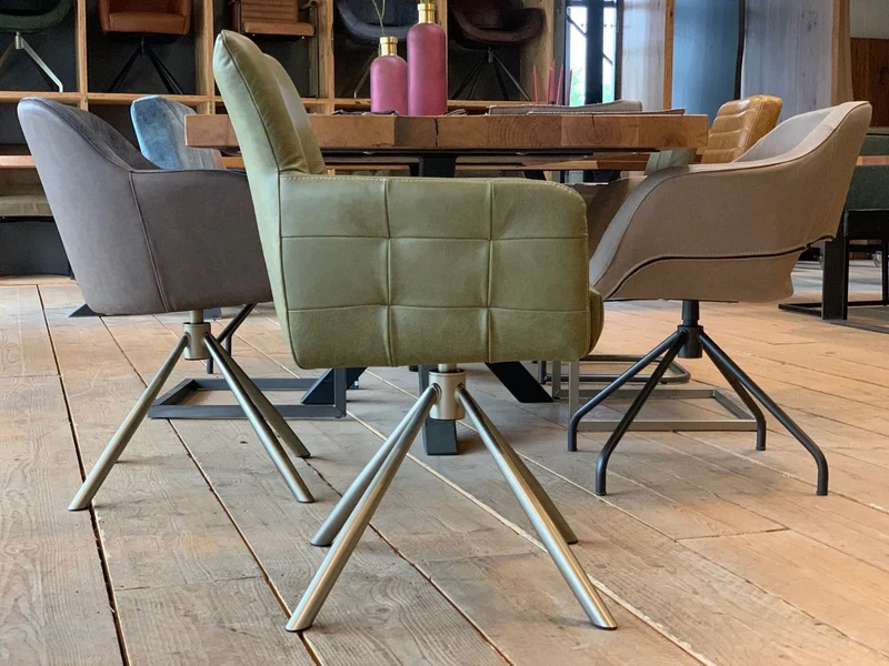 Drehbarer Büffelleder Stuhl 119DS