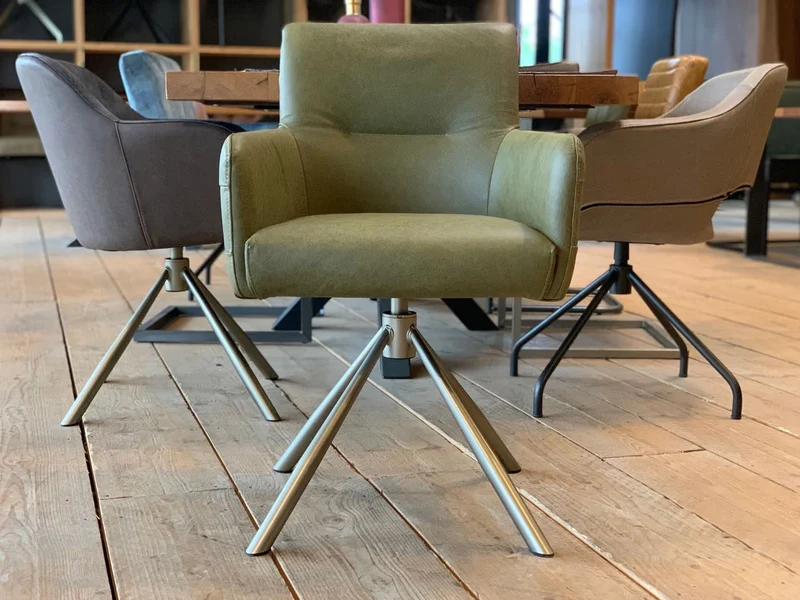 Drehbarer Büffelleder Stuhl 119DS