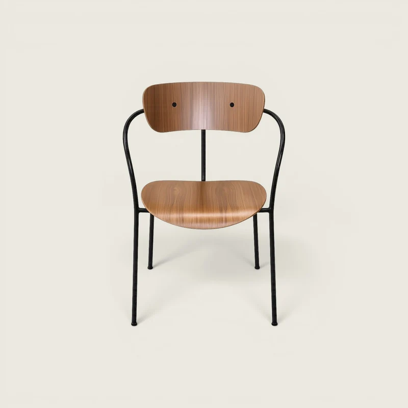 The Pavilion AV2: Armchair - Refurbished