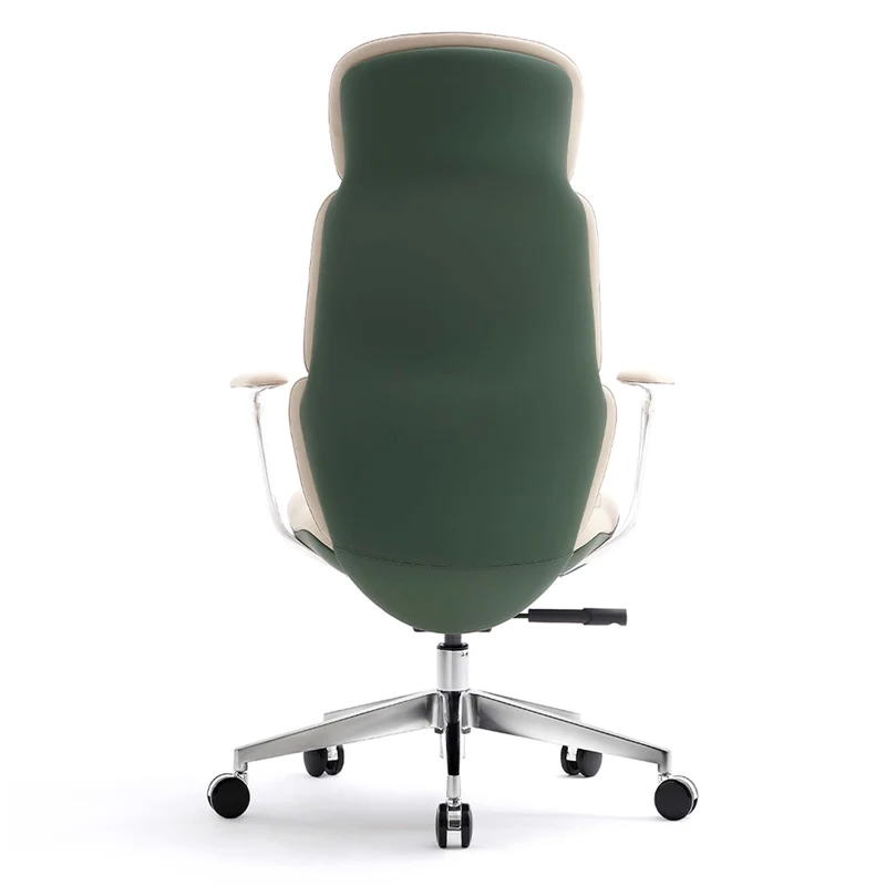 Nolan Lederstuhl mit klassischem Design