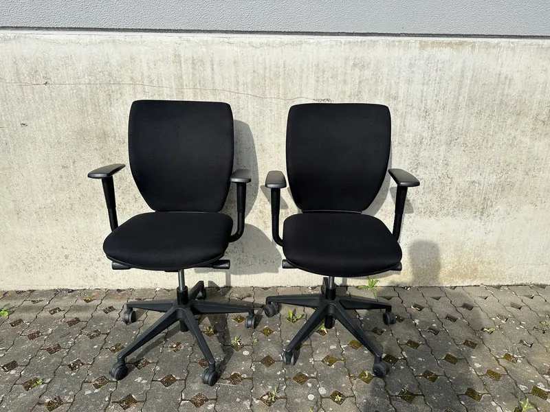 ErgoSit Basic Bürodrehstuhl Schwarz
