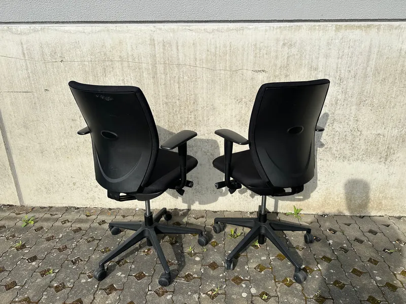 ErgoSit Basic Bürodrehstuhl Schwarz