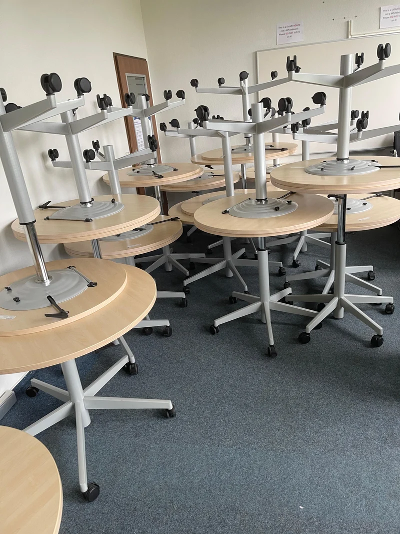 Steelcase Lift-up-Tisch
