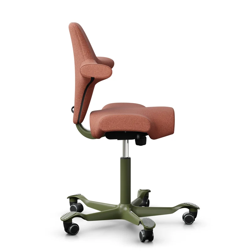 HAG Capisco 8106 - MLF044 Brick Red / Moss Grey / 200 mm / Universal Wheels