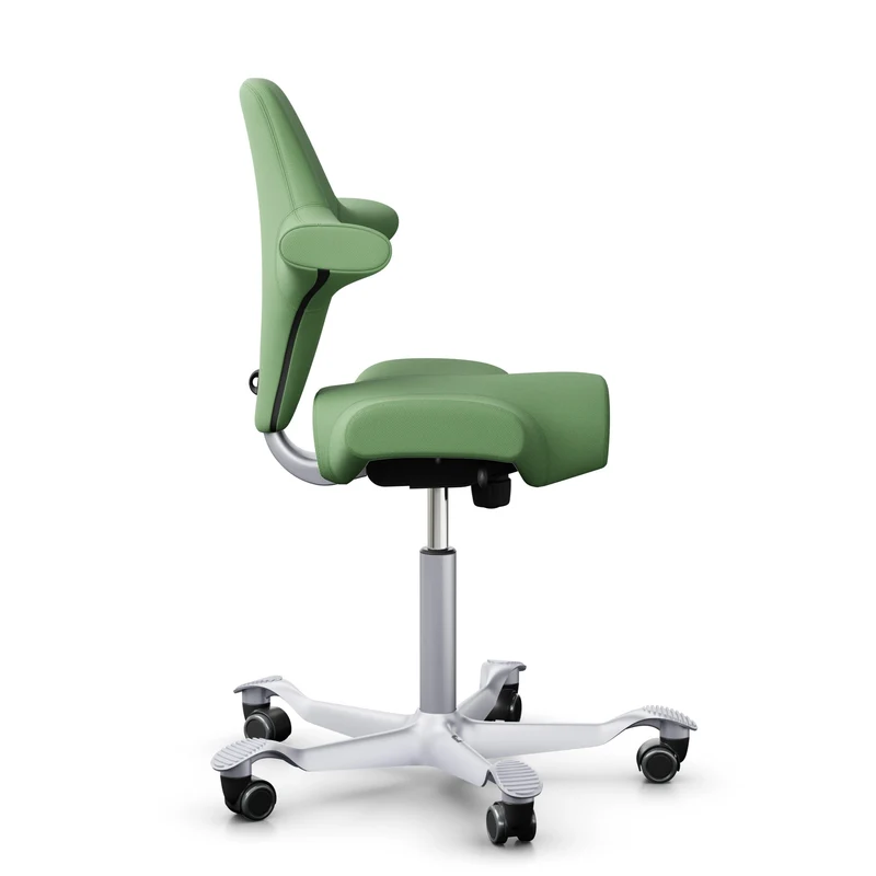 HÅG Capisco 8106 - Steelcut Trio STT912 Green / Silver / 200 mm / Universal Wheels