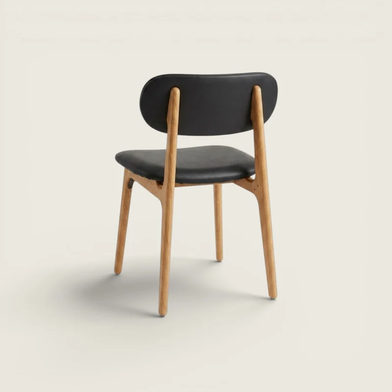 Modus: Visitors/Side Chair In Leather - Refurbished