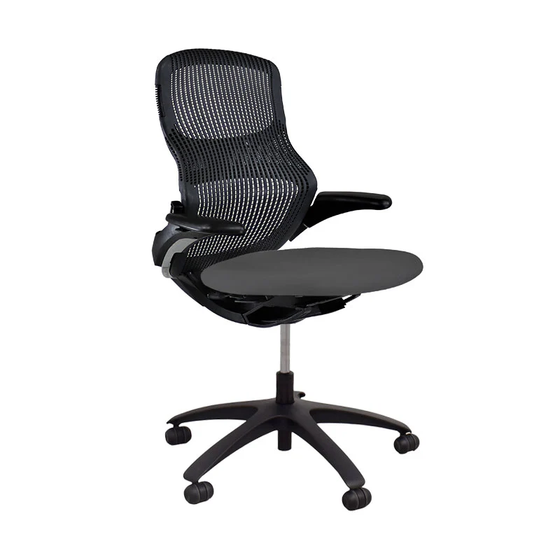 Knoll: Generation Task Chair with Black Frame in Grey Fabric - Refurbished