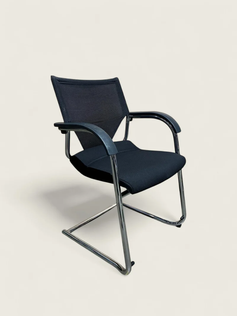 Wilkhahn: Visitors Side Chair - Refurbished