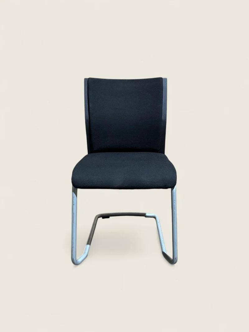 Steelcase: Visitors Side Chair - No Arms - Refurbished