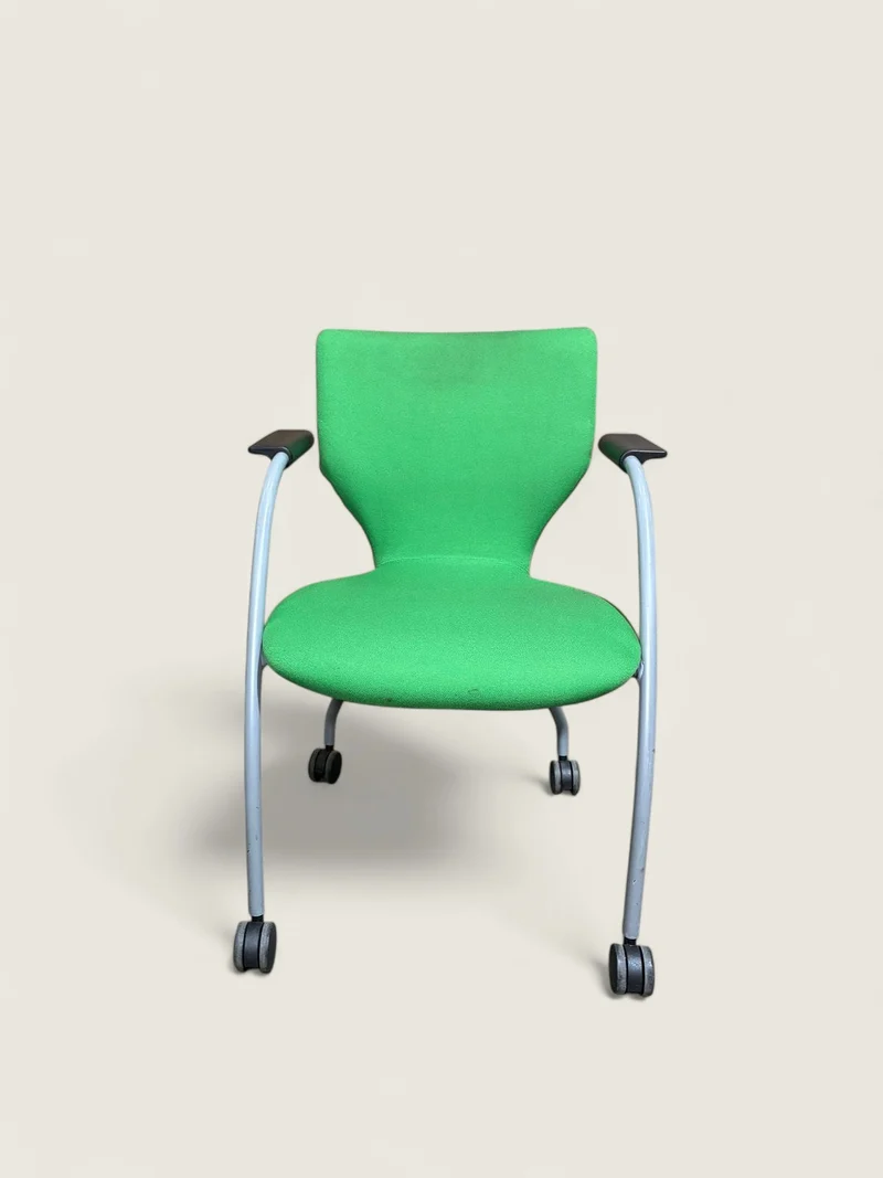 Orangebox: Green Visitors Side chair with Castors - Refurbished