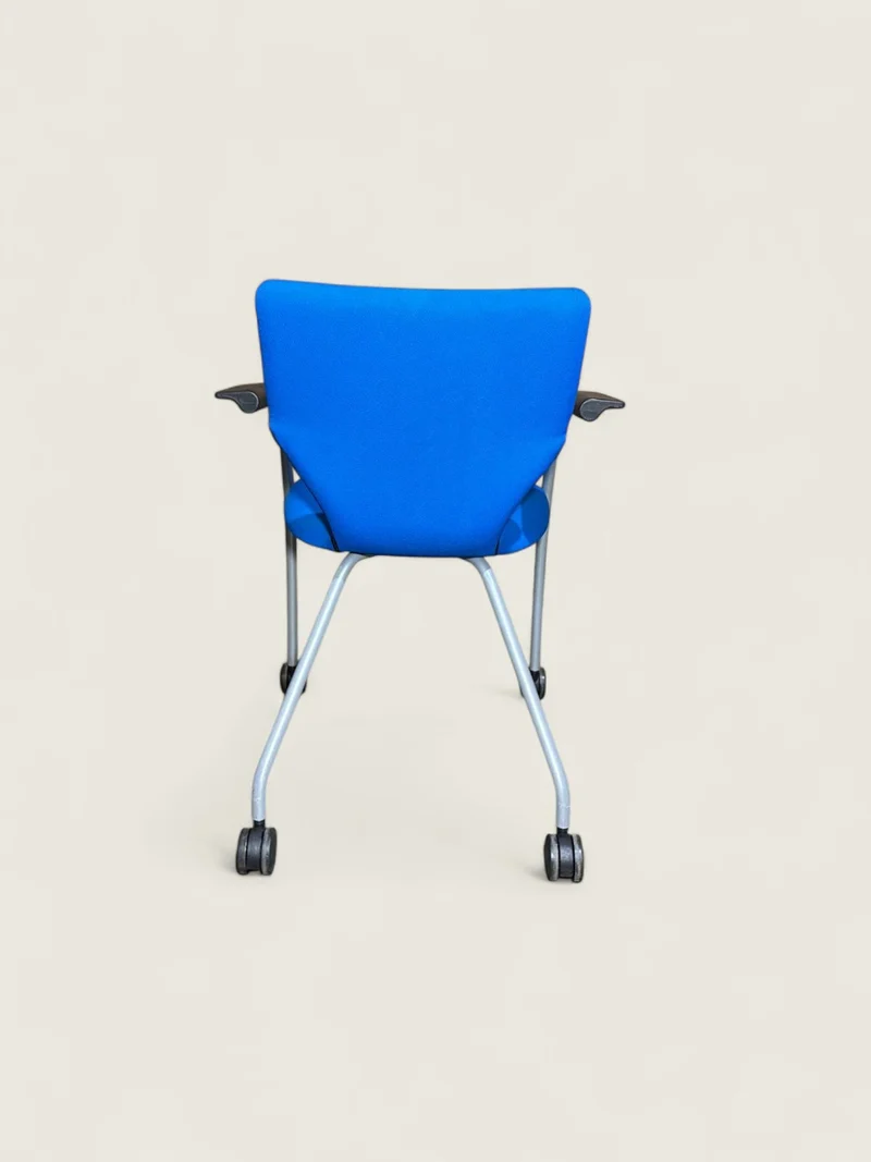 Orangebox: Blue Visitors Side chair with Castors - Refurbished