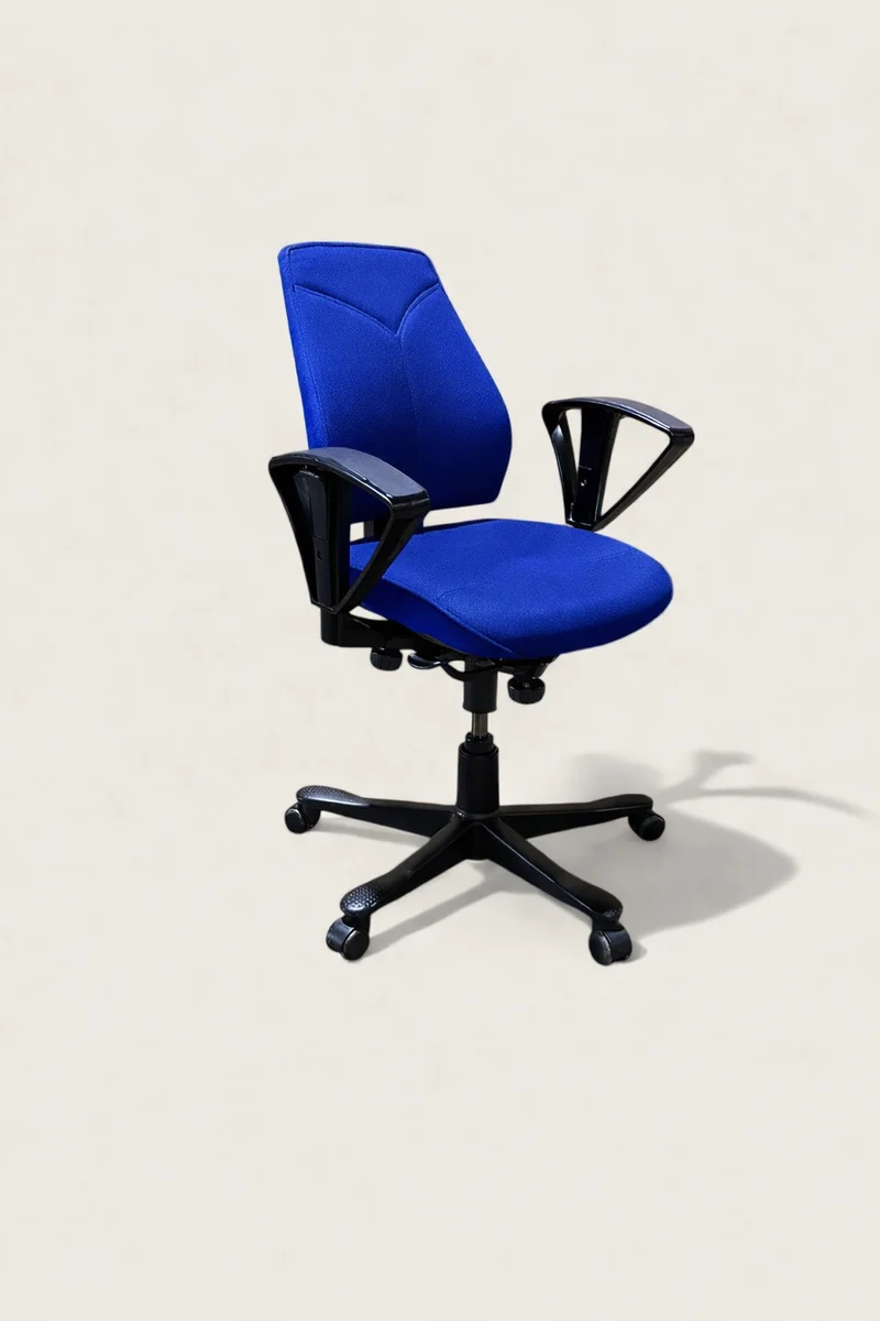 Kinnarps: Blue Task Chair - Refurbished