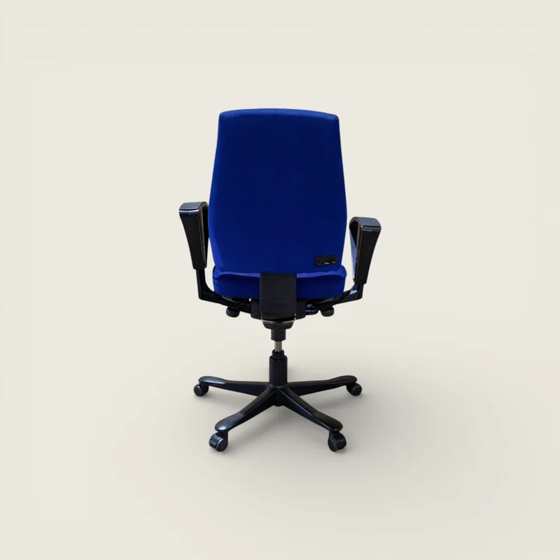 Kinnarps: Blue Task Chair - Refurbished