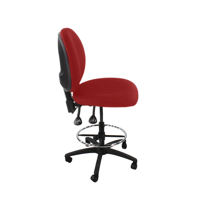Saxen: Scoop Draughtsman Chair Without Arms in Red Fabric - Refurbished