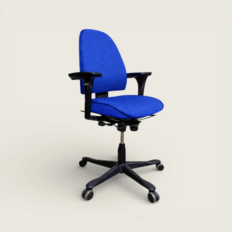 Kinnarps: Blue Secretarial Chair - Refurbished