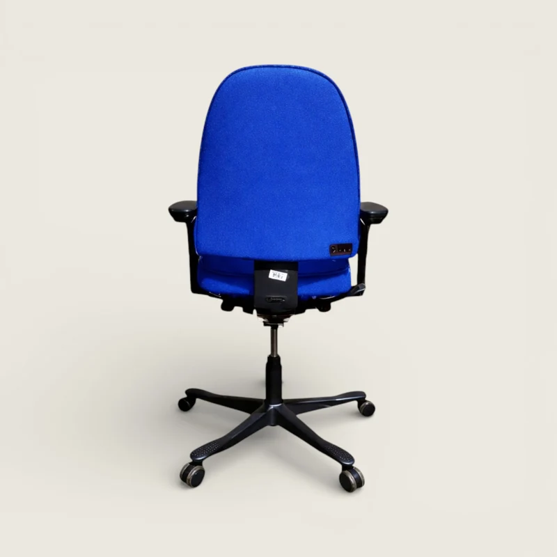 Kinnarps: Blue Secretarial Chair - Refurbished