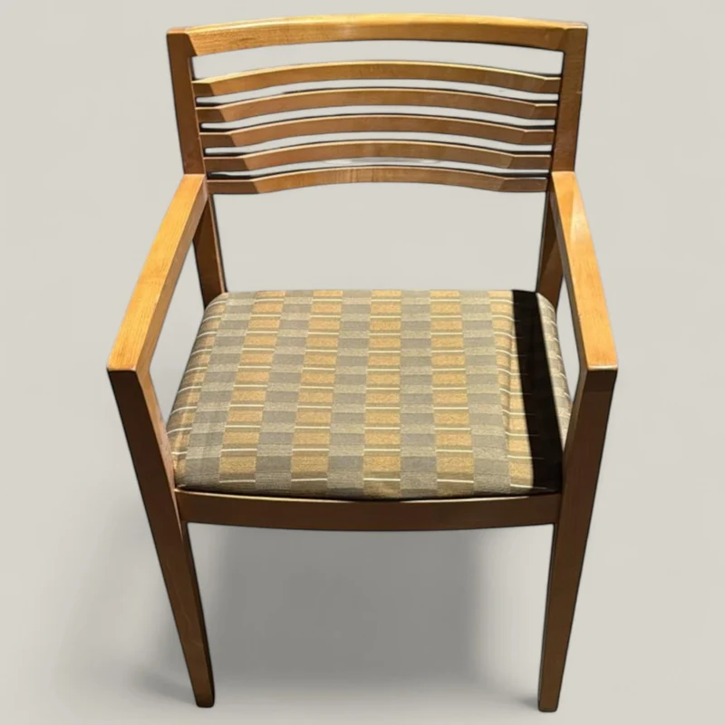 Knoll Studio: Aperture Wooden Slatted visitors chair (Refurbished)