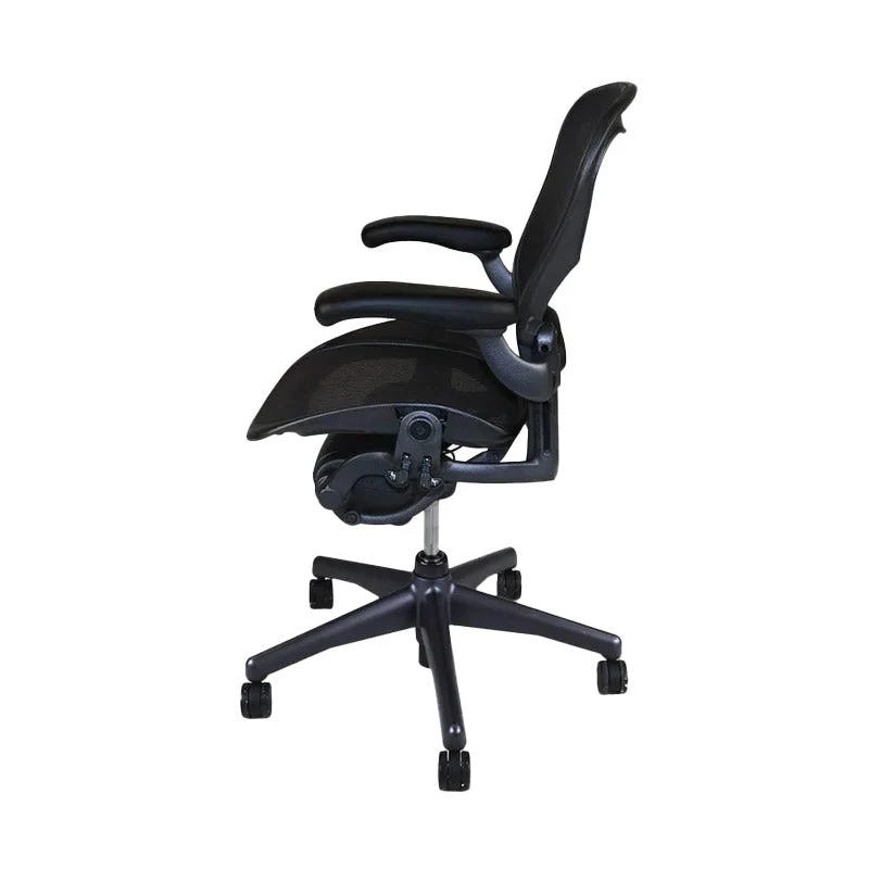 Herman Miller: Aeron - Size A - Height Adjustable Arm Back Tilt (Graphite) - Refurbished