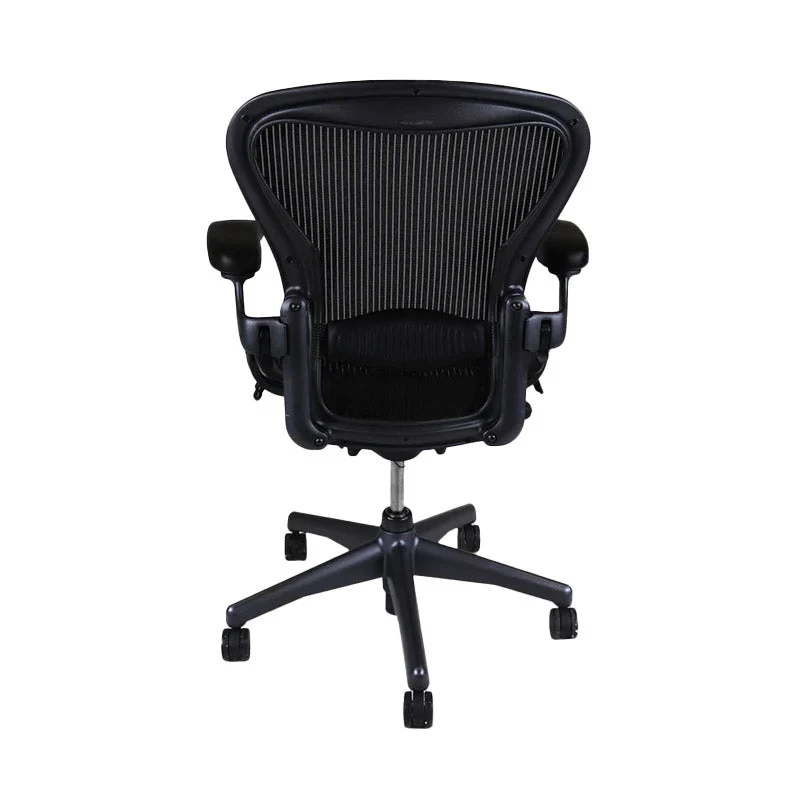 Herman Miller: Aeron - Size A - Height Adjustable Arm Back Tilt (Graphite) - Refurbished