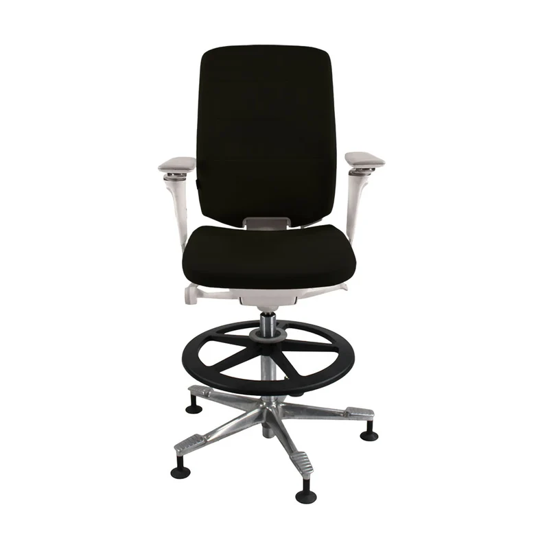 Kinnarps: Capella Draughtsman Chair in Black Fabric - Refurbished