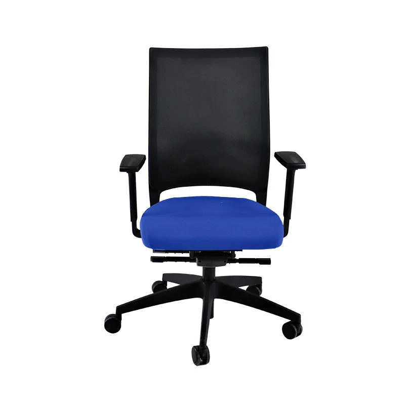 Sedus: Quarterback Task Chair in Blue Fabric with a Black Mesh Back - Refurbished