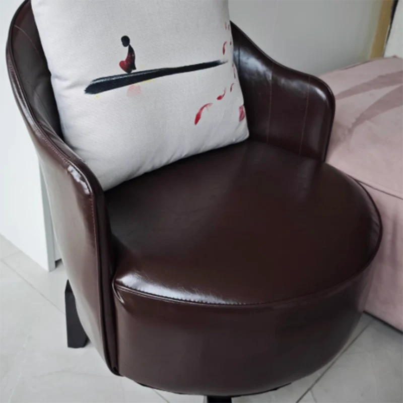 Traditional Chinese Rubber Wood Faux Oil Wax Leather Curved Swivel Accent Chair With Backrest For Living Room