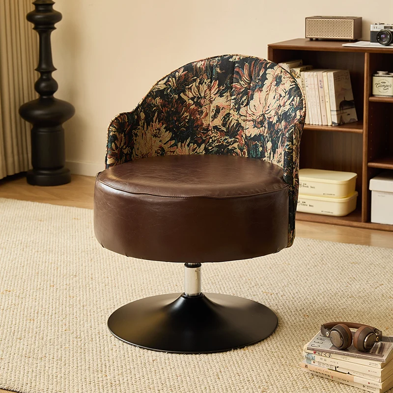 Traditional Vintage Faux Oil Wax Leather Carbon Steel Round Curved Accent Chair With Backrest For Living Room