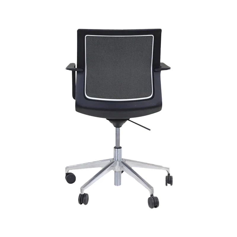 Orangebox: Workday Lite Work in Original Cream Fabric with Aluminium Base Task Chair - Refurbished