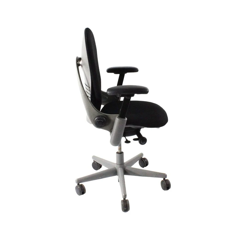 Steelcase: Leap V1 Office Chair - Grey Frame/Black Fabric - Refurbished