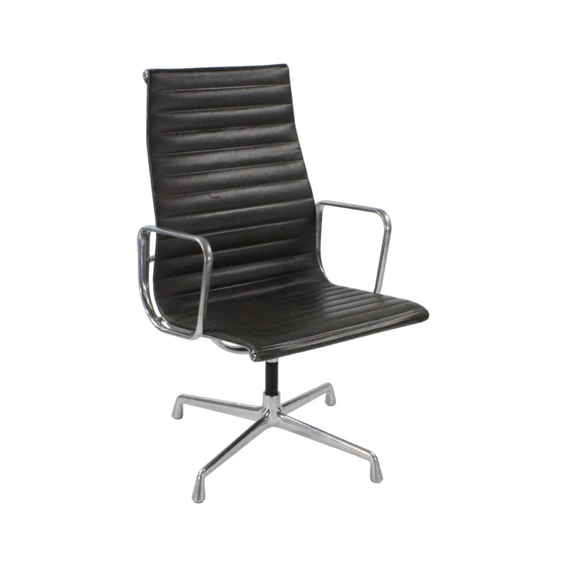 Vitra: Eames EA116 Armchair - Refurbished