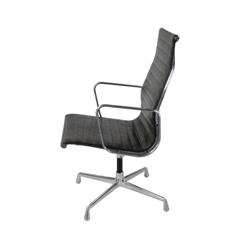Vitra: Eames EA116 Armchair - Refurbished