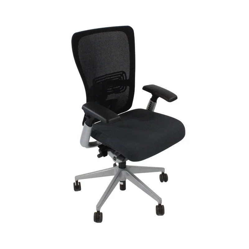 Haworth: Zody Comforto 89 Task Chair in Black Leather/Grey Frame - Refurbished