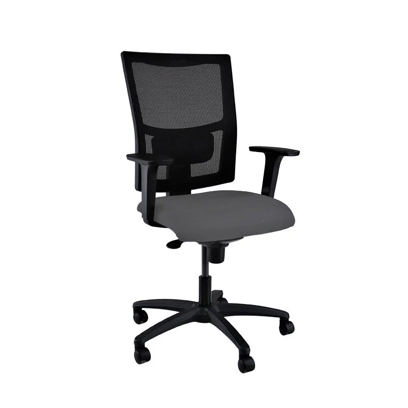 Saxen: Ergo Task Chair in Grey Fabric - Refurbished