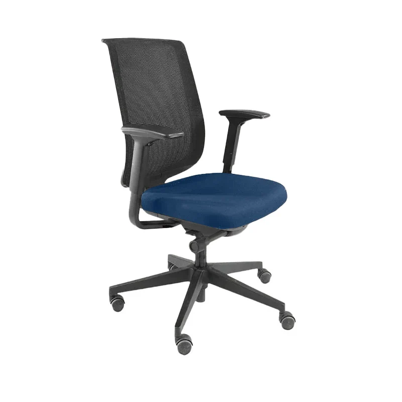 Steelcase: Reply Office Chair with Mesh Back in Blue Fabric - Refurbished
